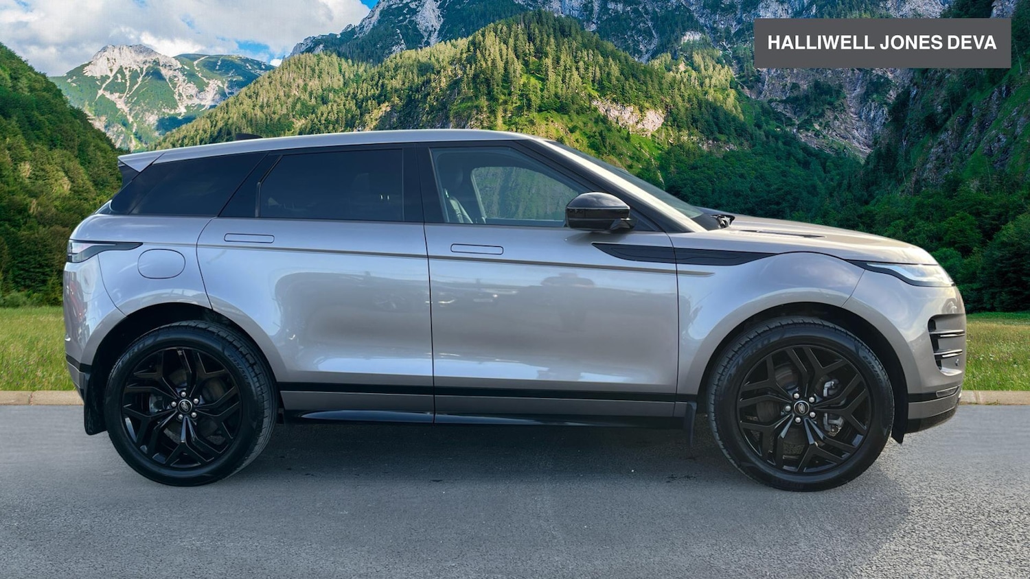 Used Land Rover Range Rover Evoque 2023 for sale - 77957619: Photo 3