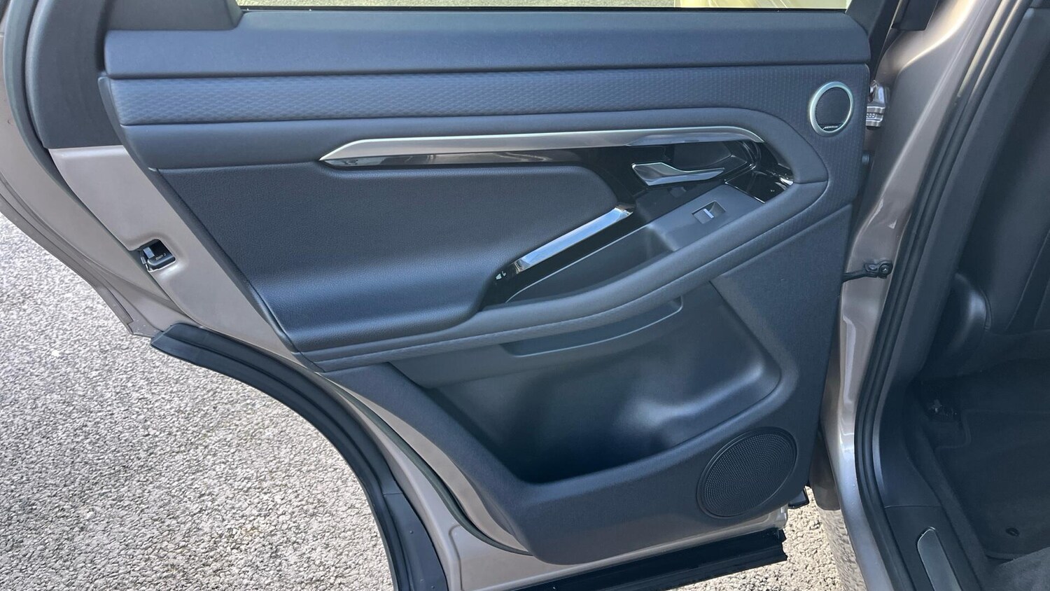 Used Land Rover Range Rover Evoque 2023 for sale - 77957619: Photo 34