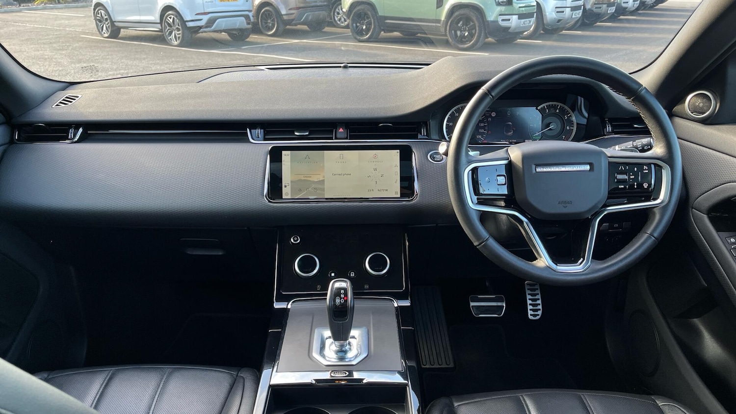 Used Land Rover Range Rover Evoque 2023 for sale - 77957619: Photo 4