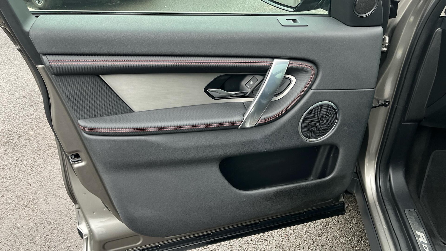 Used Land Rover Discovery Sport 2023 for sale - 77612953: Photo 32