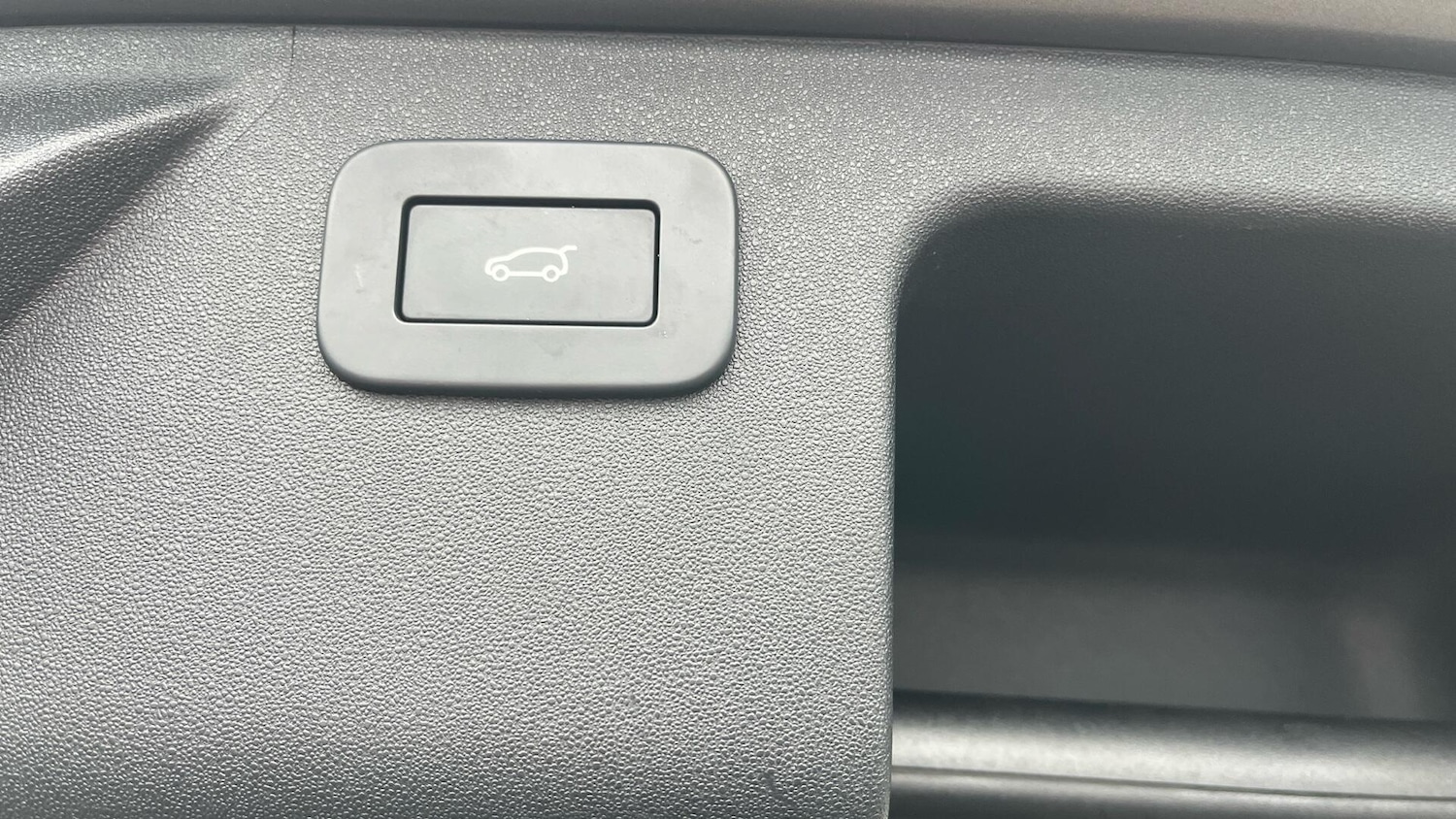 Used Land Rover Discovery Sport 2023 for sale - 77612953: Photo 41