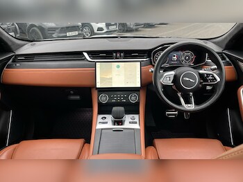 Used Jaguar F-Pace 2022 for sale - 78184997: Photo