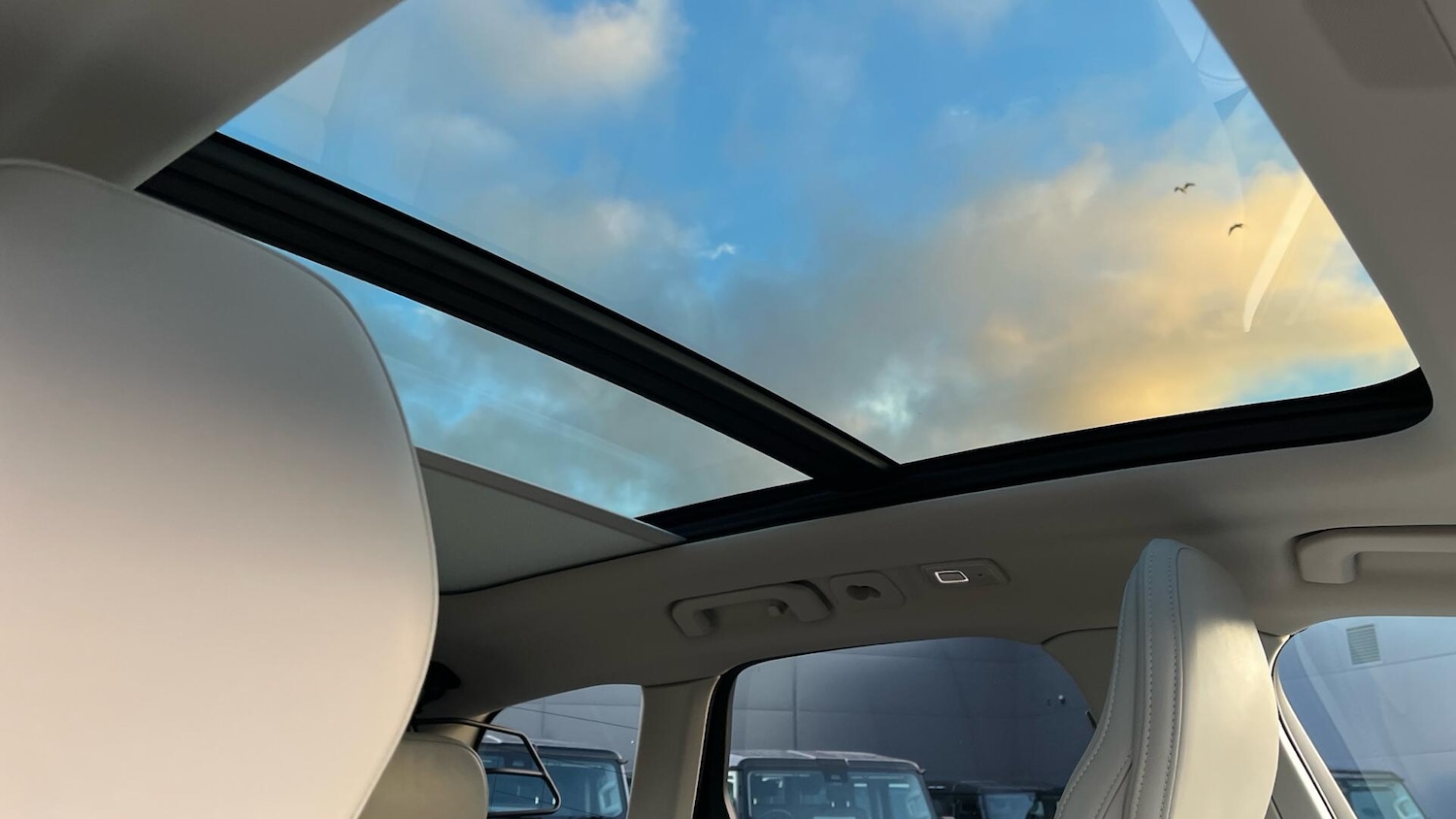 Used Volvo XC60 2023 for sale - 76865717: Photo 30