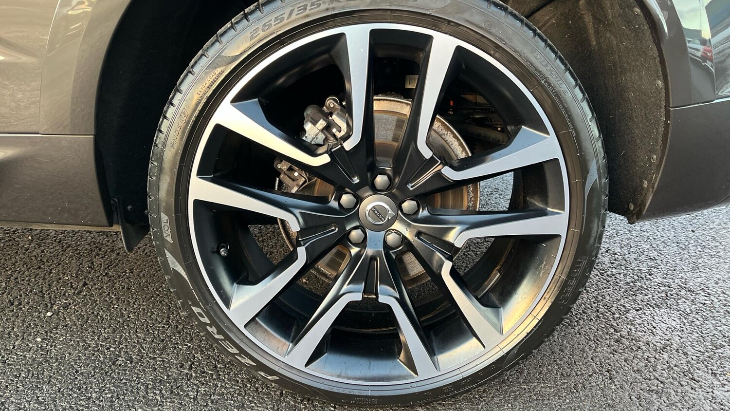 Used Volvo XC60 2023 for sale - 76865717: Photo 38