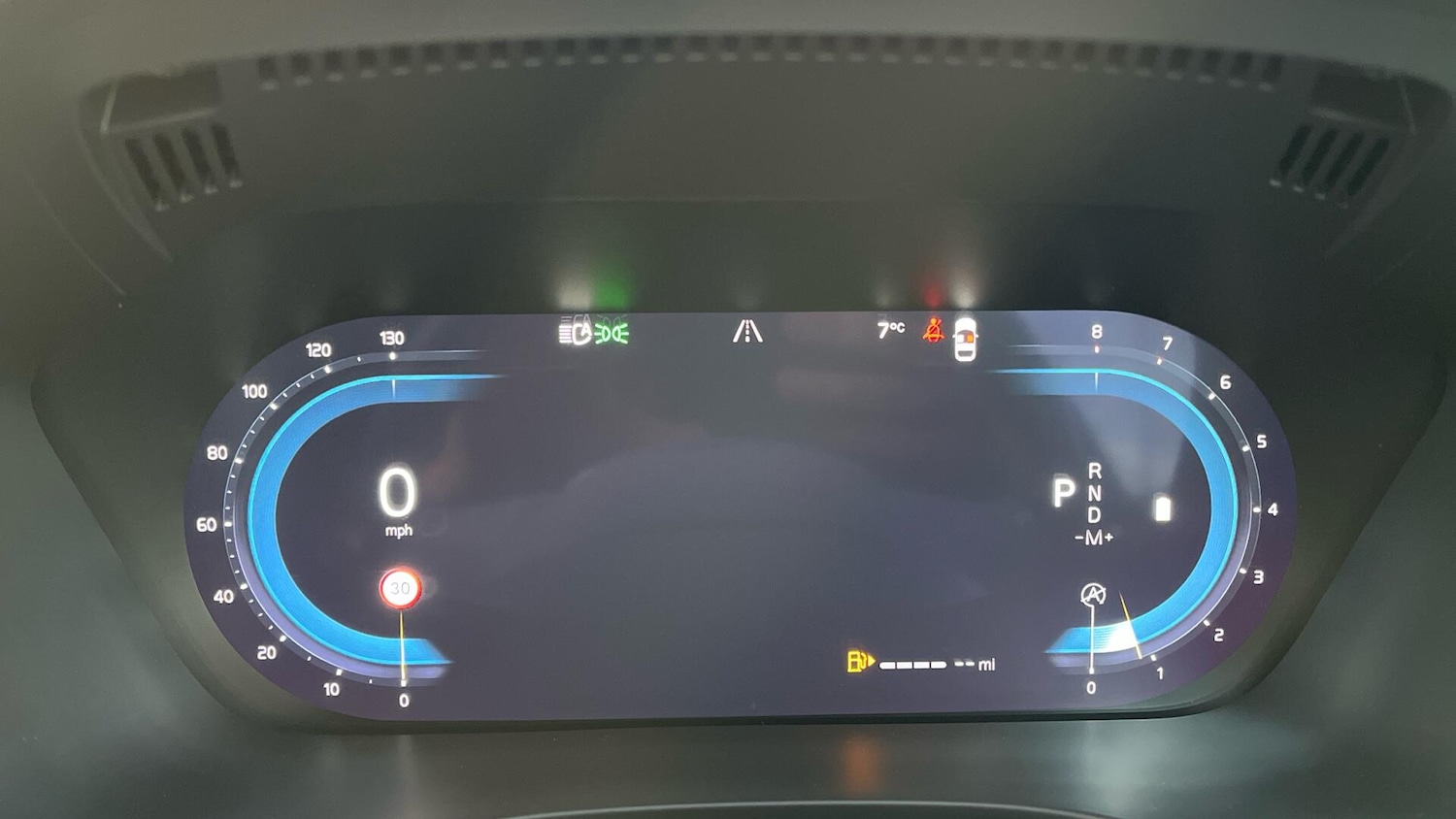 Used Volvo XC60 2023 for sale - 76865717: Photo 9