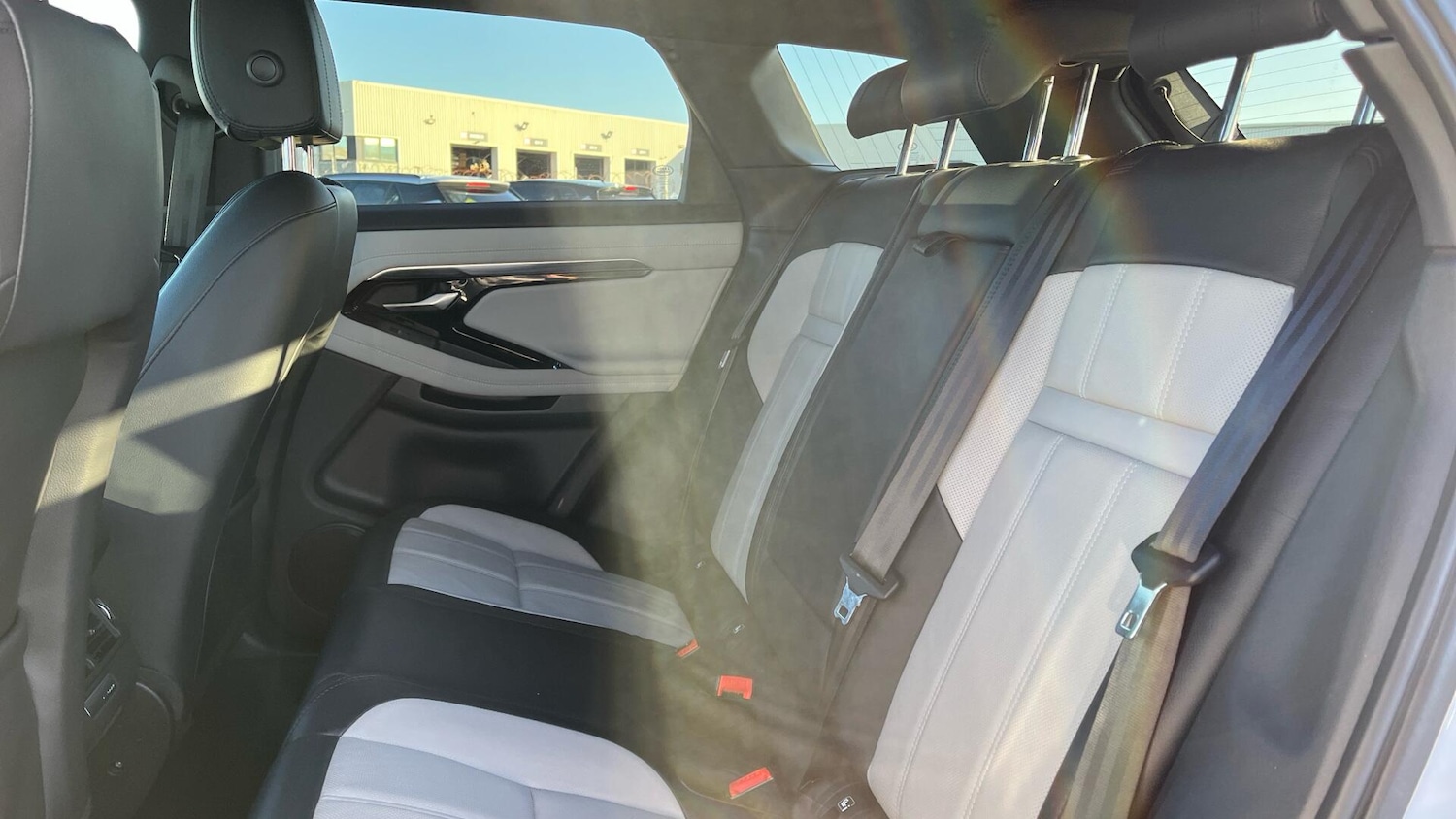 Used Land Rover Range Rover Evoque 2020 for sale - 76832304: Photo 37