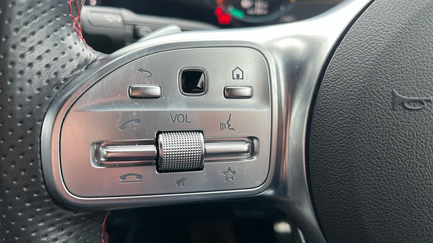 Used Mercedes-Benz EQA 2022 for sale - 77424643: Photo 17