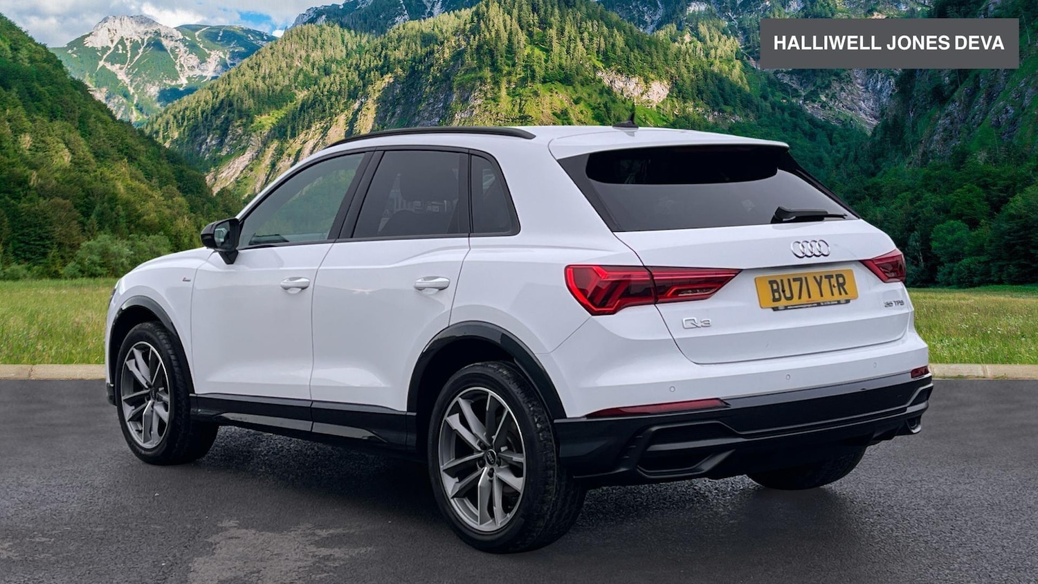 Used Audi Q3 2022 for sale - 77215666: Photo 2