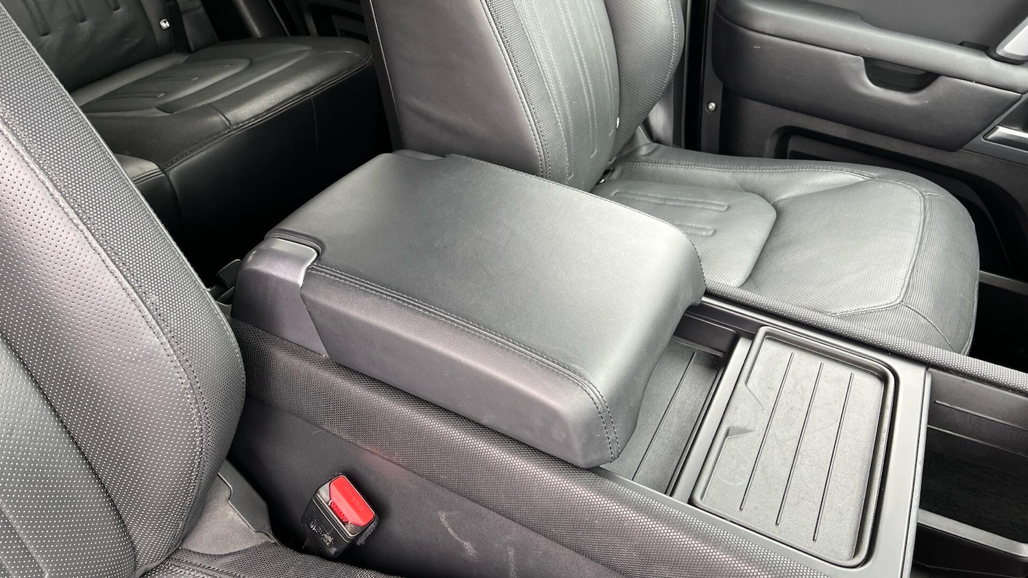 Used Land Rover Defender 2022 for sale - 76780575: Photo 19