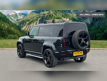 Used Land Rover Defender 110 2022 for sale - 76780575: Photo