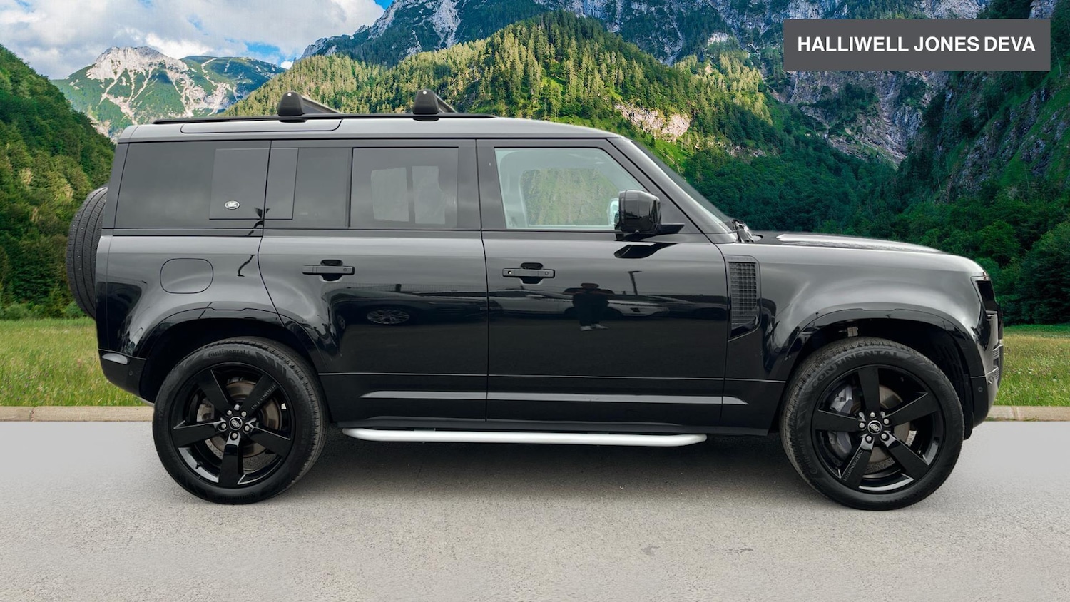 Used Land Rover Defender 2022 for sale - 76780575: Photo 3