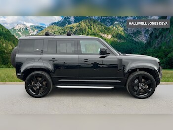 Used Land Rover Defender 110 2022 for sale - 76780575: Photo