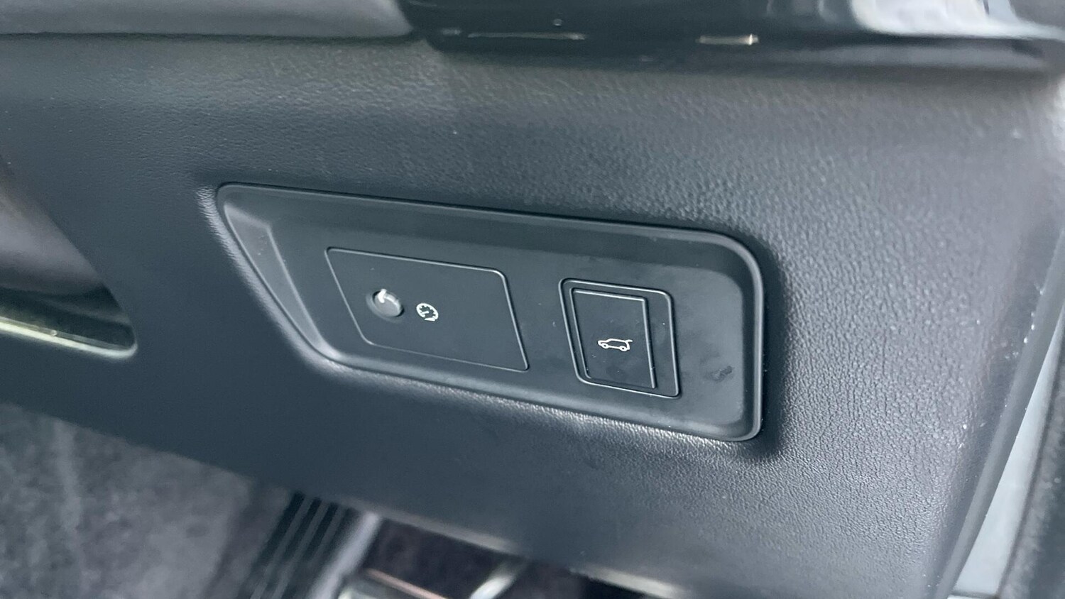 Used Land Rover Range Rover 2020 for sale - 76801121: Photo 31