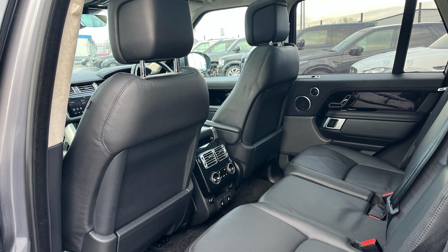 Used Land Rover Range Rover 2020 for sale - 76801121: Photo 38