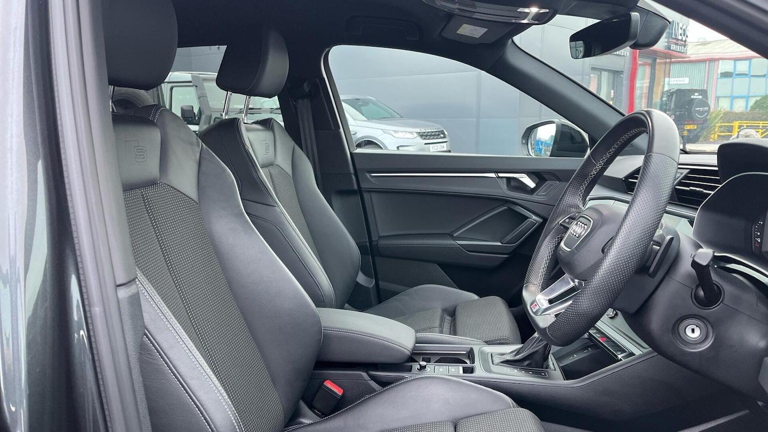 Used Audi Q3 2023 for sale - 76832161: Photo 11