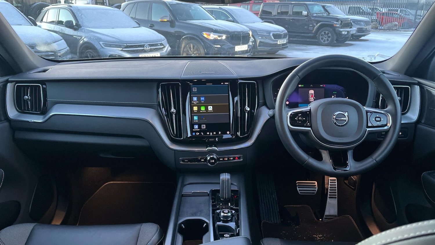 Used Volvo XC60 2021 for sale - 77040919: Photo 4