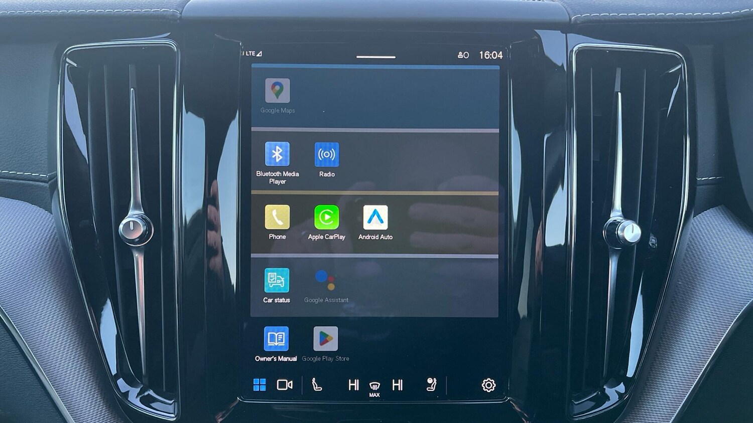 Used Volvo XC60 2021 for sale - 77040919: Photo 8