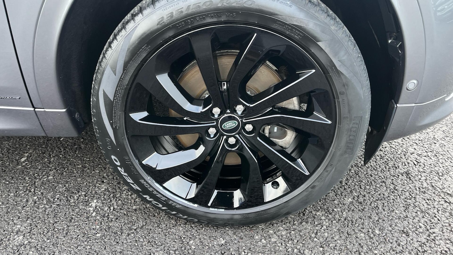 Used Land Rover Discovery Sport 2021 for sale - 76832303: Photo 32