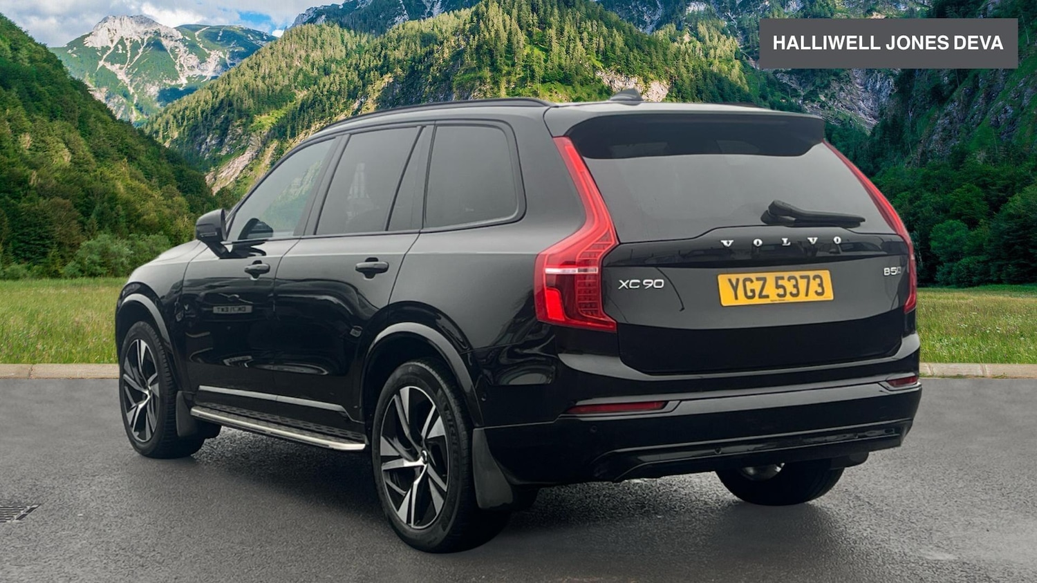 Used Volvo XC90 2023 for sale - 77144297: Photo 2