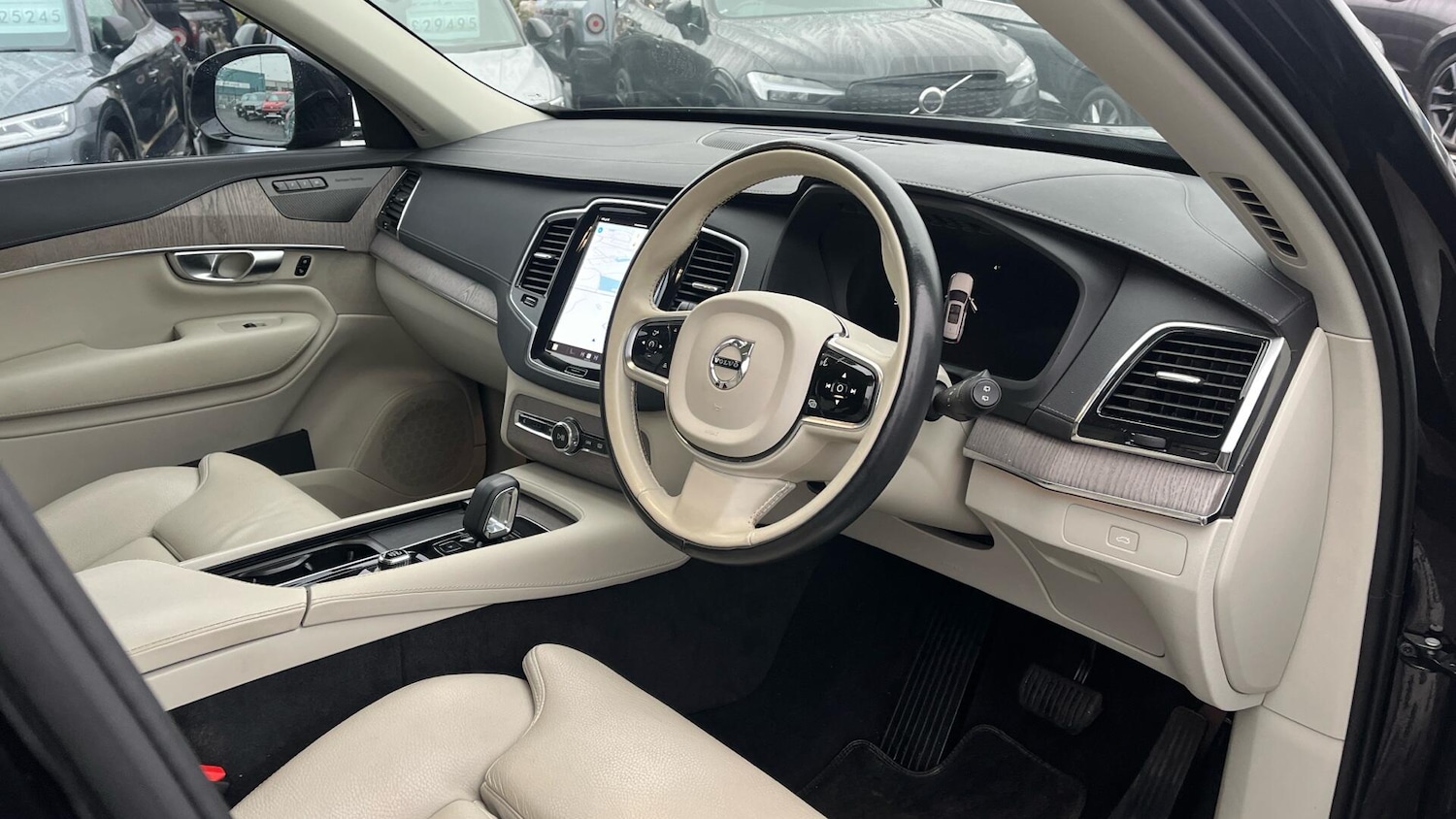 Used Volvo XC90 2023 for sale - 77144297: Photo 6