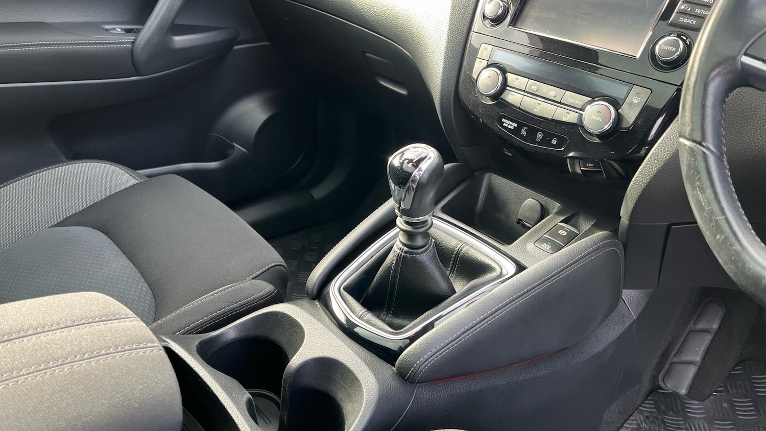 Used Nissan Qashqai 2018 for sale - 77573833: Photo 10