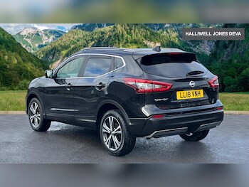 Used Nissan Qashqai 2018 for sale - 77573833: Photo