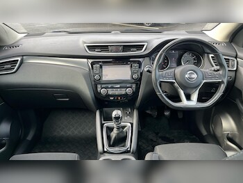 Used Nissan Qashqai 2018 for sale - 77573833: Photo