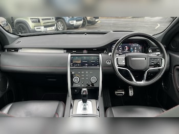 Used Land Rover Discovery Sport 2021 for sale - 77683281: Photo