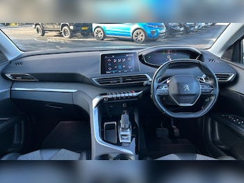 Used Peugeot 3008 2018 for sale - 77352019: Photo