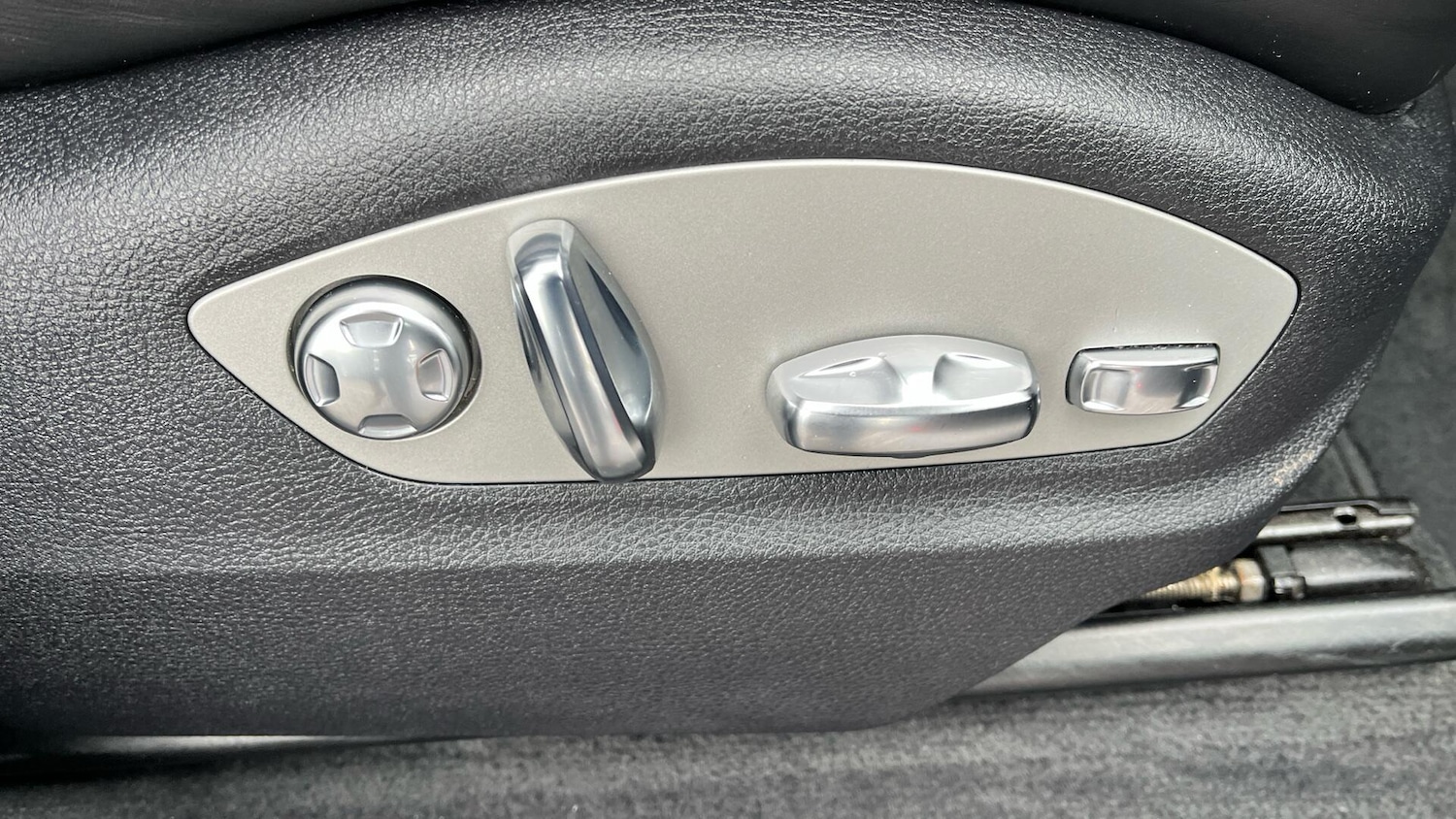 Used Porsche Macan 2022 for sale - 77538630: Photo 30