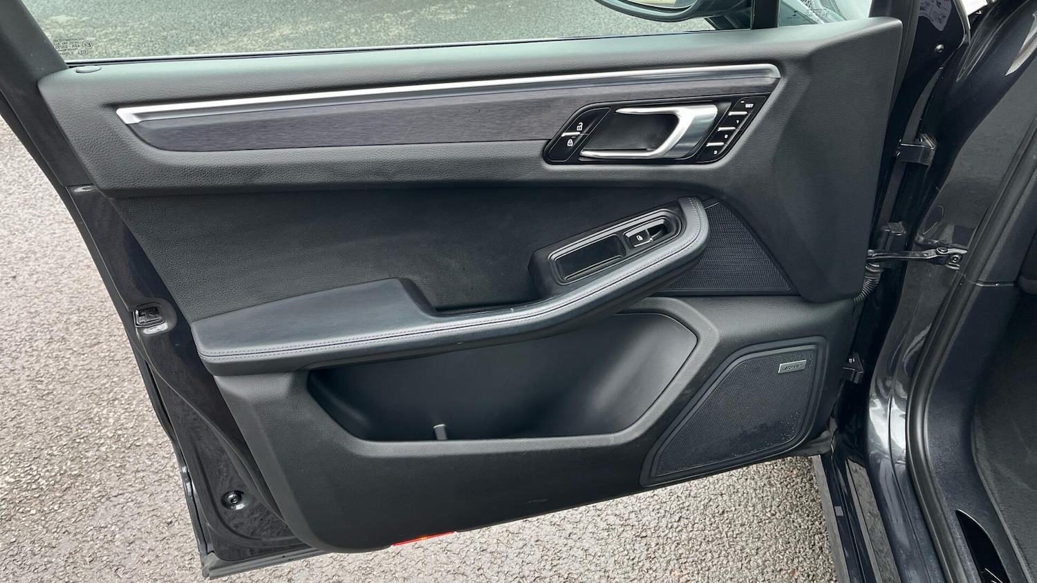 Used Porsche Macan 2022 for sale - 77538630: Photo 37