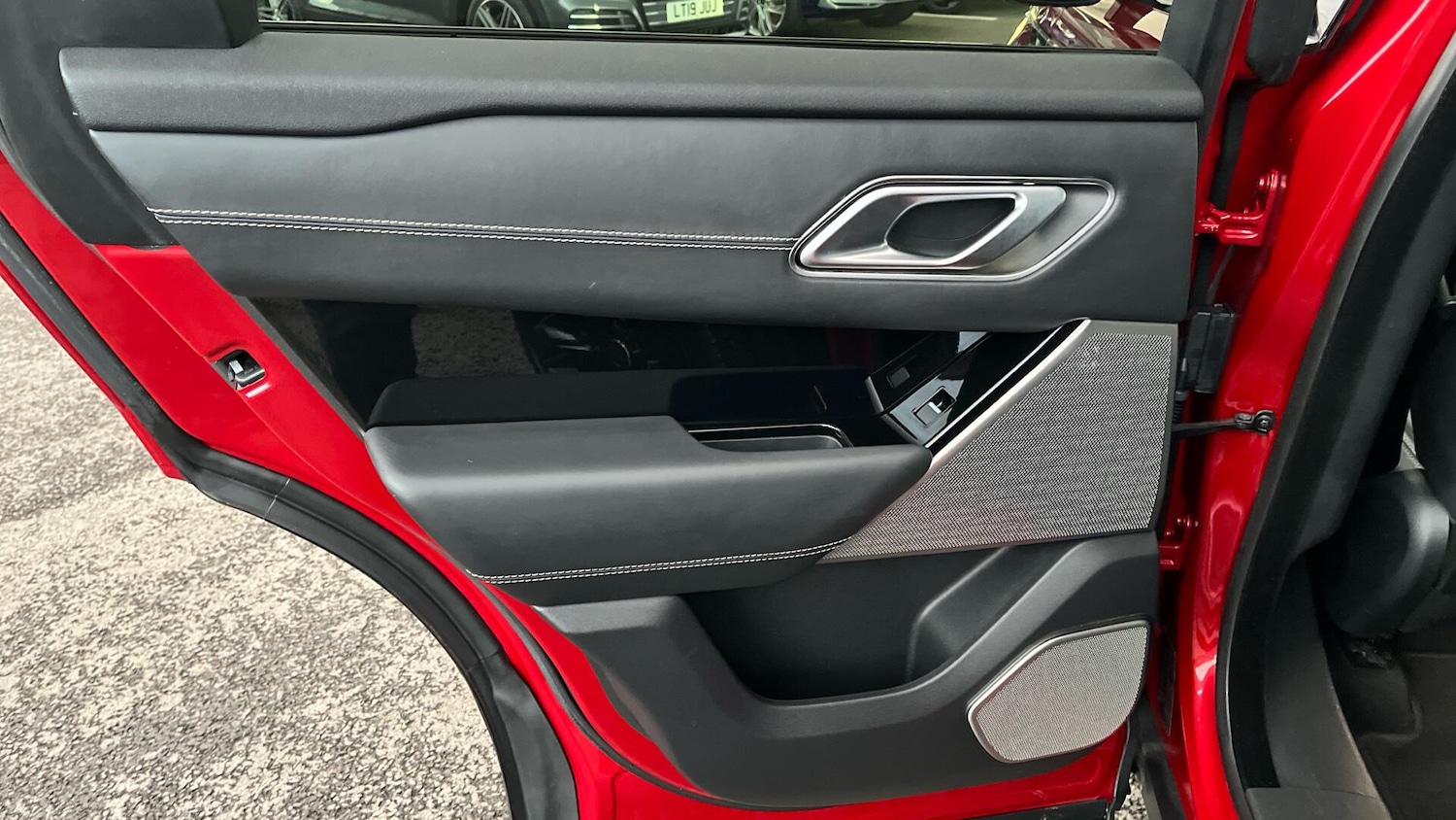 Used Land Rover Range Rover Velar 2020 for sale - 76781202: Photo 36