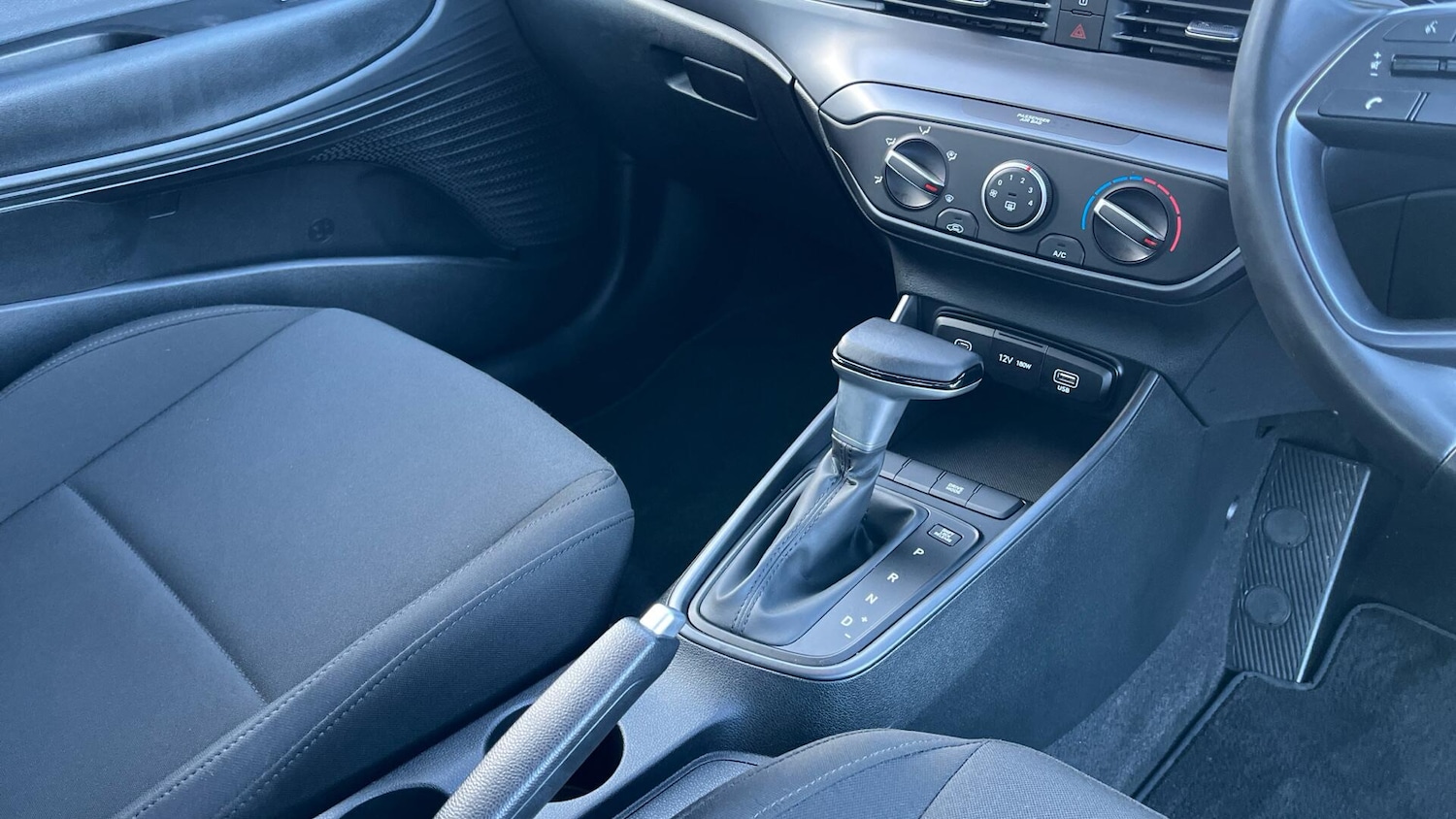 Used Hyundai i20 2023 for sale - 76781826: Photo 10