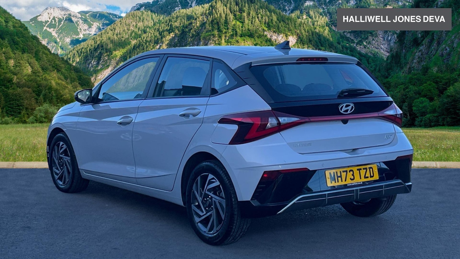 Used Hyundai i20 2023 for sale - 76781826: Photo 2