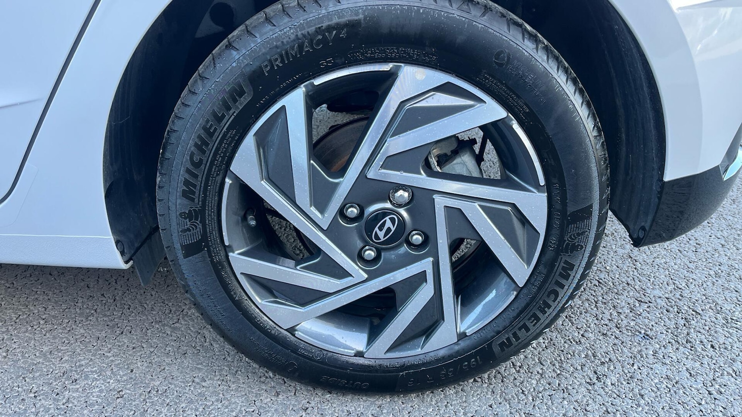 Used Hyundai i20 2023 for sale - 76781826: Photo 35