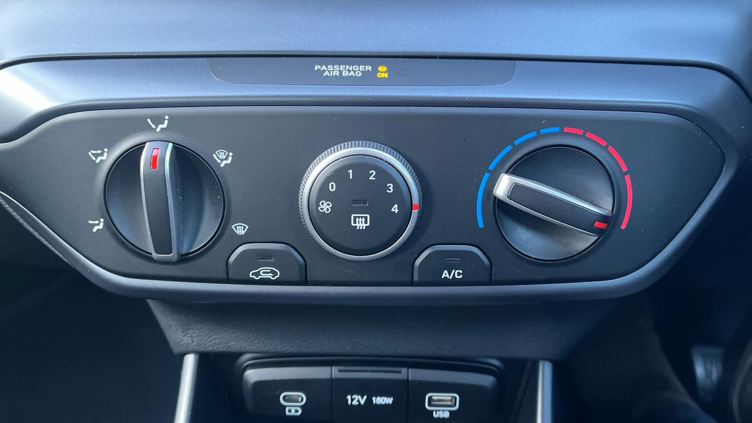 Used Hyundai i20 2023 for sale - 76781826: Photo 40