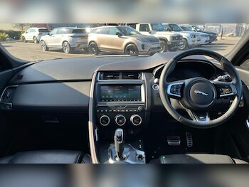 Used Jaguar E-Pace 2020 for sale - 77754330: Photo
