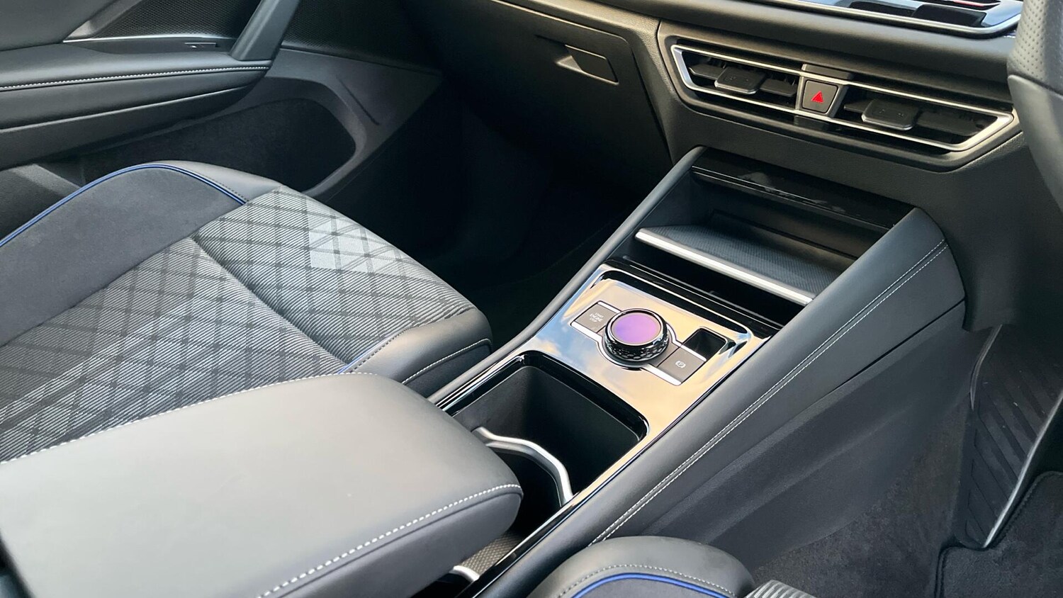 Used Volkswagen Tiguan 2024 for sale - 76976673: Photo 10