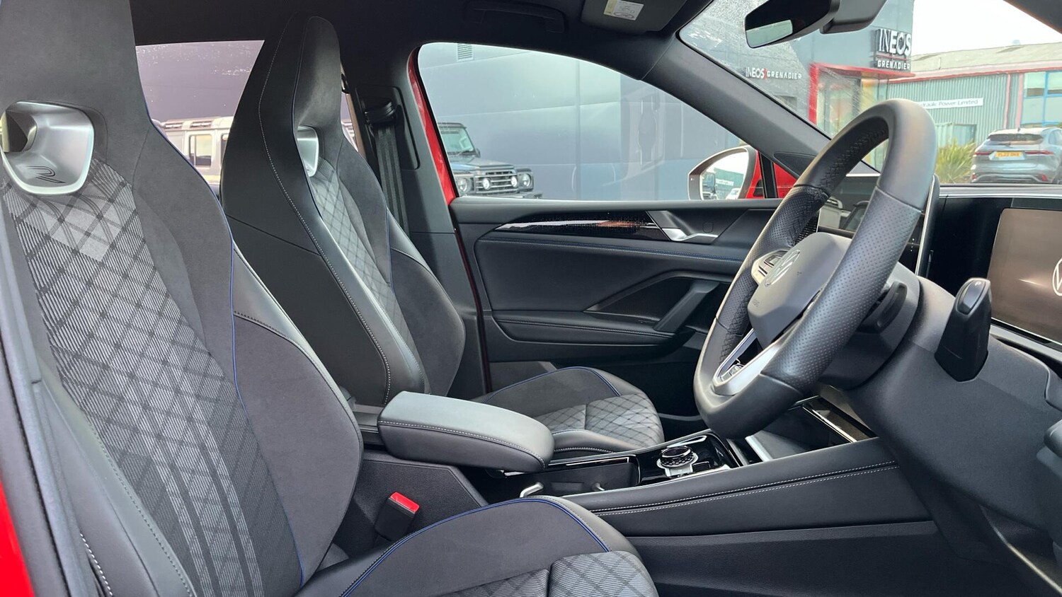 Used Volkswagen Tiguan 2024 for sale - 76976673: Photo 11