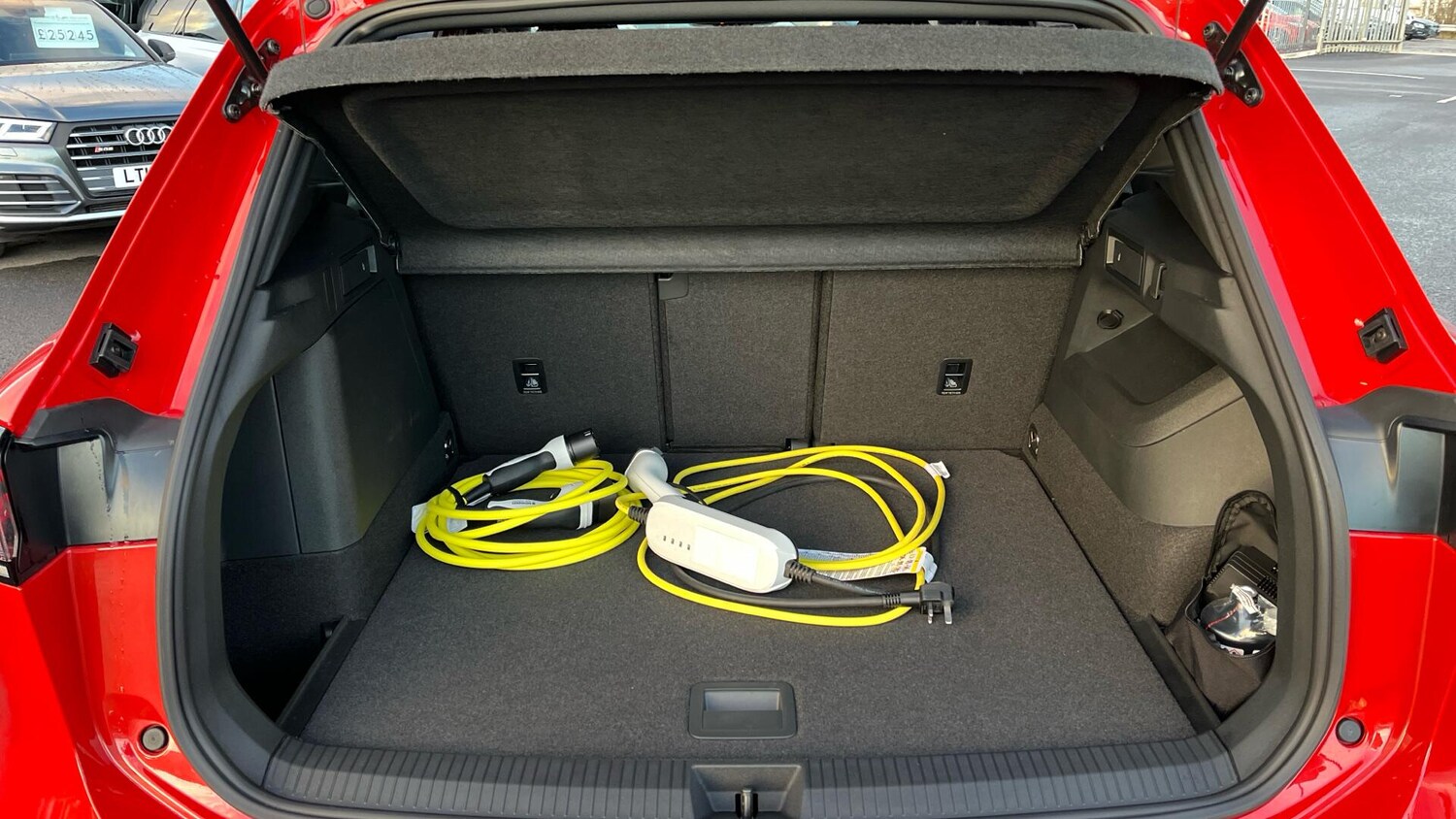 Used Volkswagen Tiguan 2024 for sale - 76976673: Photo 13