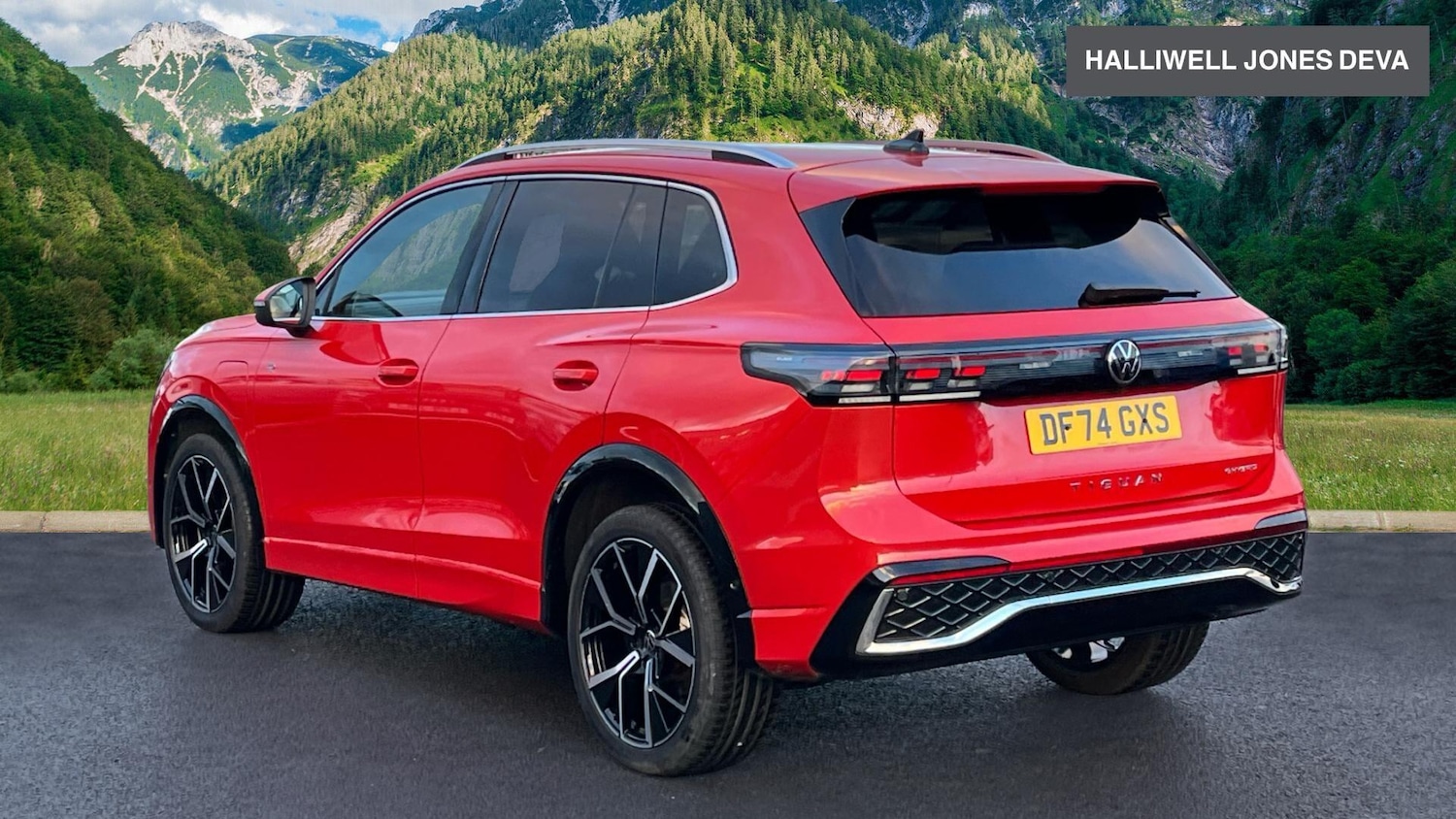 Used Volkswagen Tiguan 2024 for sale - 76976673: Photo 2