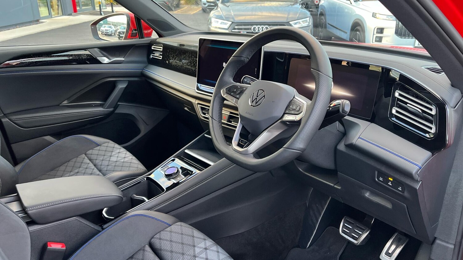 Used Volkswagen Tiguan 2024 for sale - 76976673: Photo 6