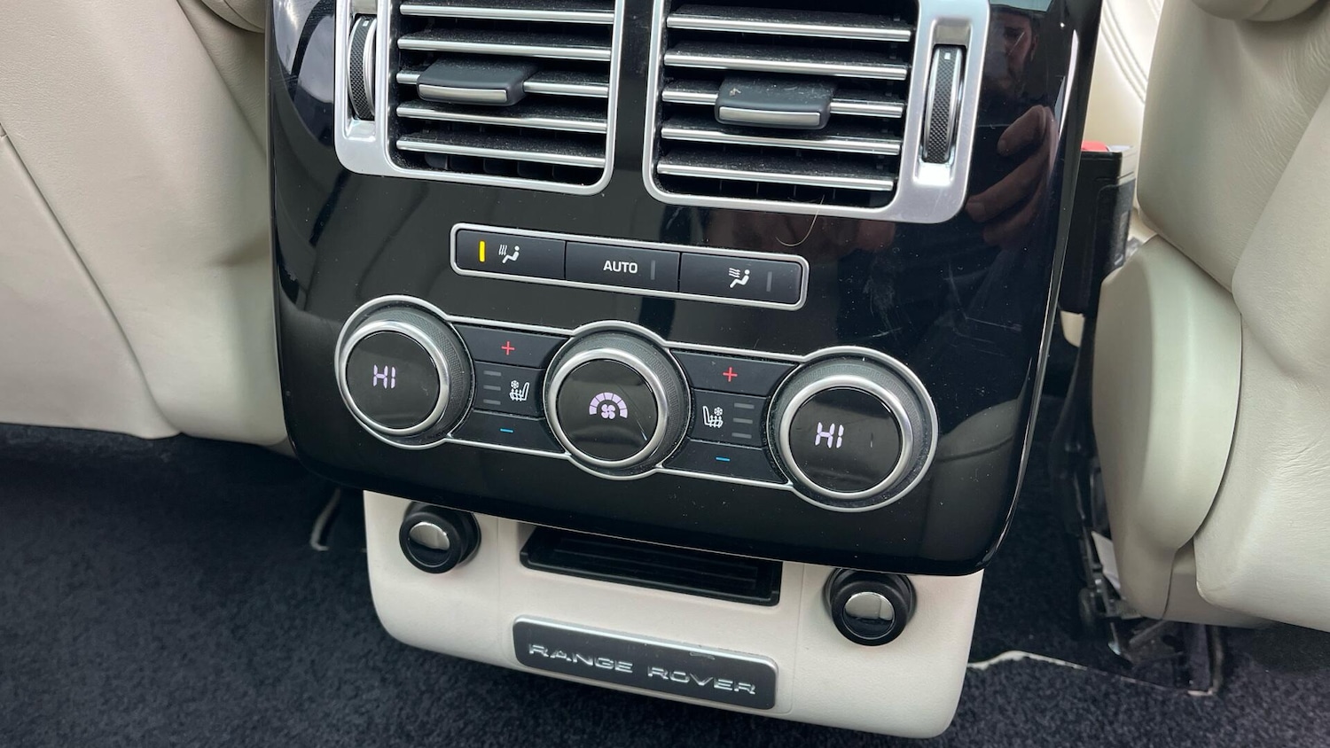 Used Land Rover Range Rover 2014 for sale - 77081549: Photo 21