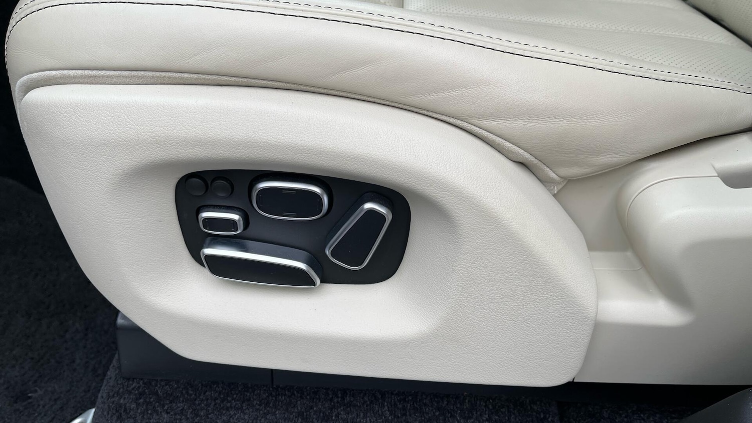 Used Land Rover Range Rover 2014 for sale - 77081549: Photo 36