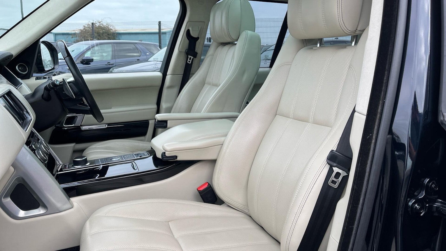 Used Land Rover Range Rover 2014 for sale - 77081549: Photo 37