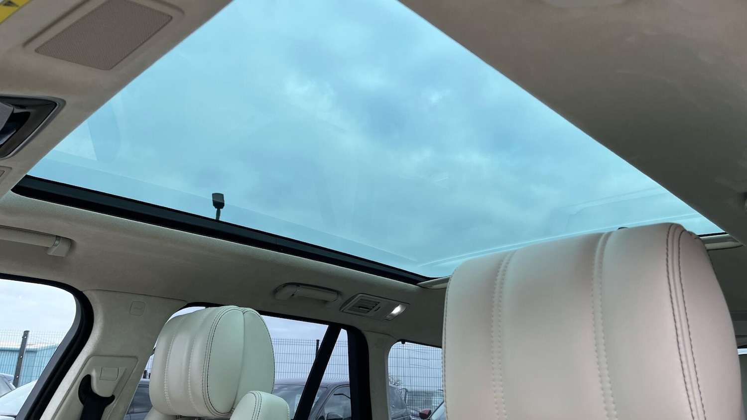 Used Land Rover Range Rover 2014 for sale - 77081549: Photo 40