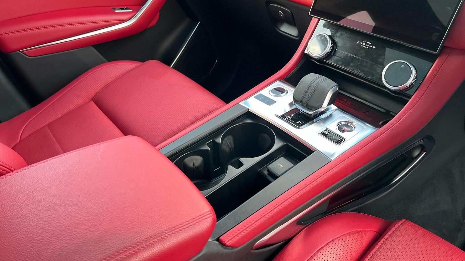 Used Jaguar F-Pace 2022 for sale - 77015226: Photo 10