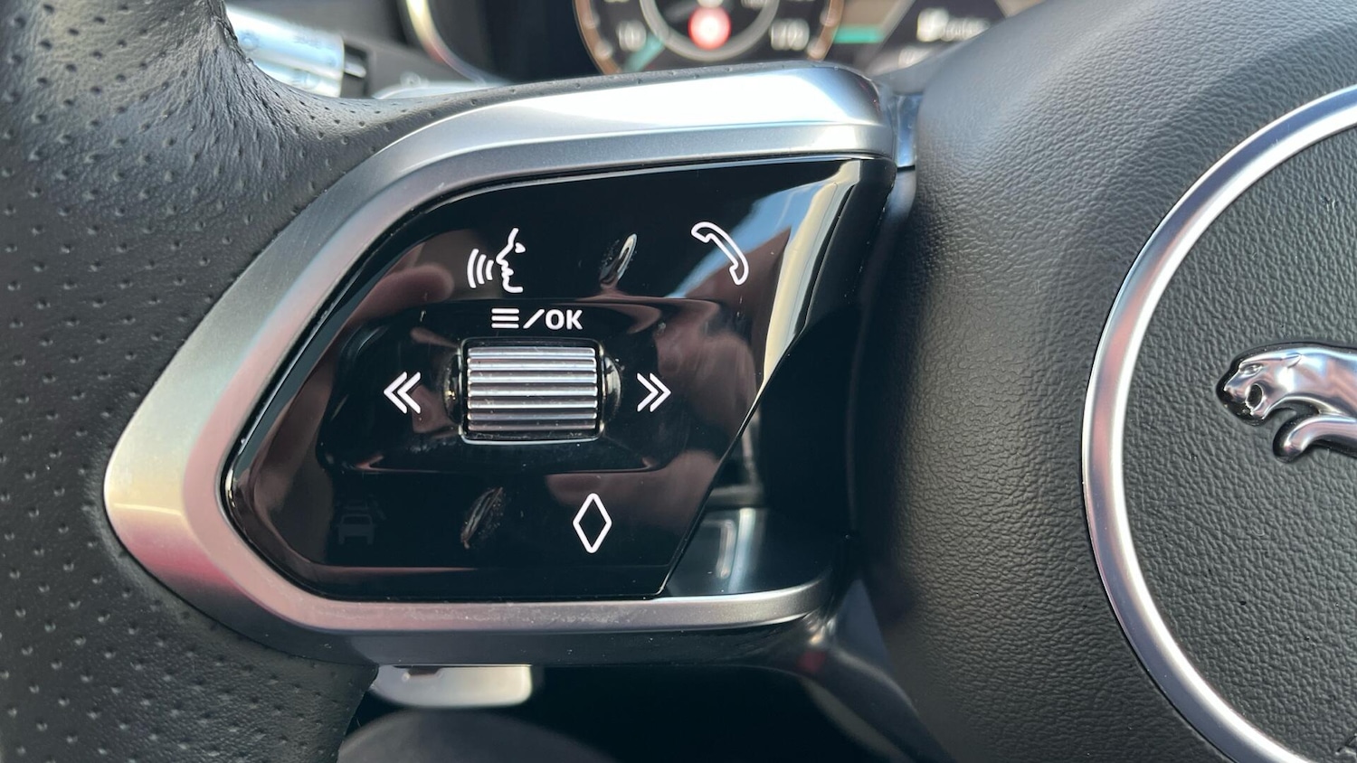 Used Jaguar F-Pace 2022 for sale - 77015226: Photo 17