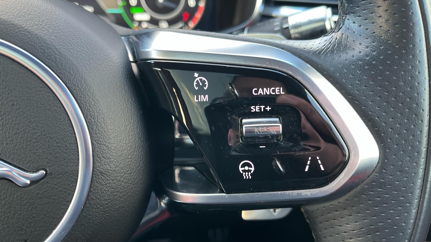 Used Jaguar F-Pace 2022 for sale - 77015226: Photo 18