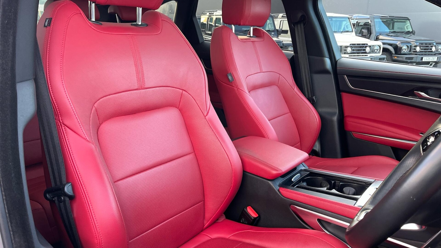 Used Jaguar F-Pace 2022 for sale - 77015226: Photo 30